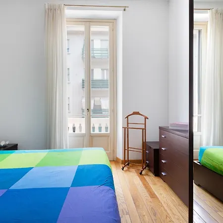 Daire Con Balcone- Bullona District Milano
